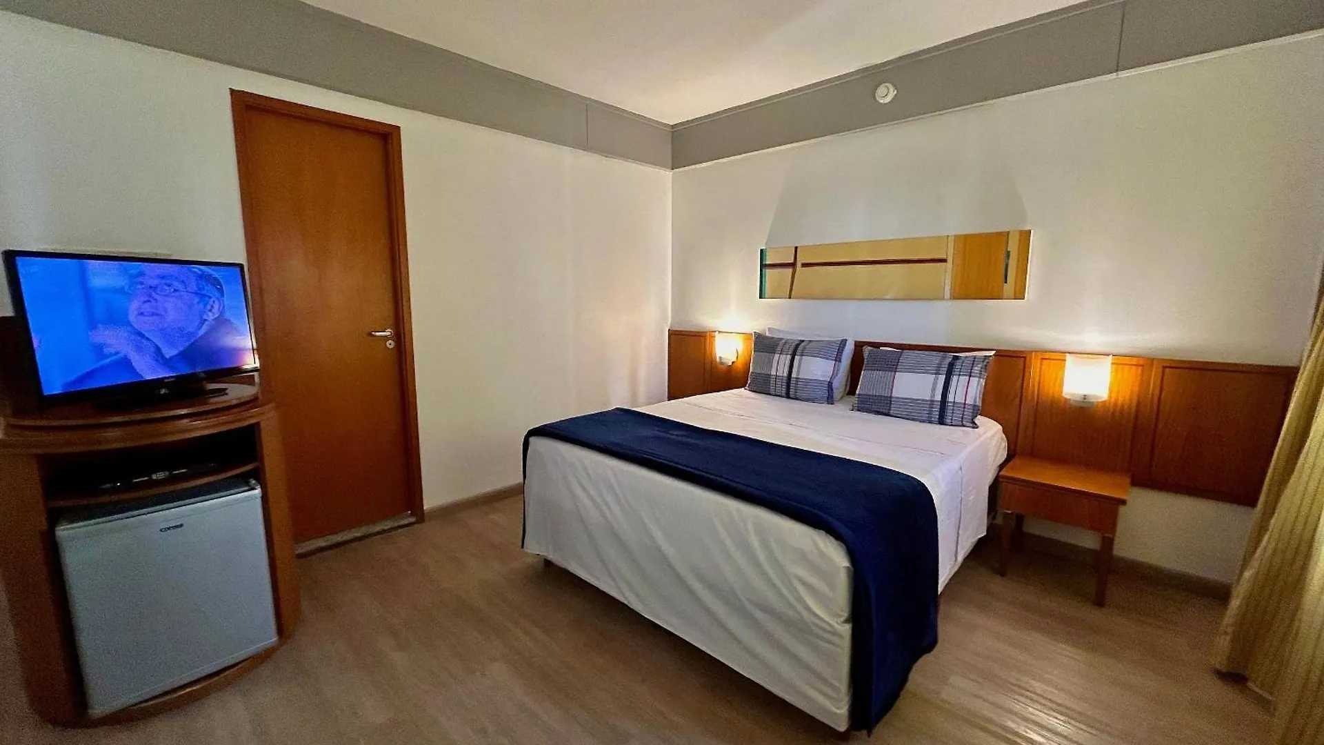 Hotel Live & Lodge - Borges Lagoa 1179 - Uh1003 圣保罗