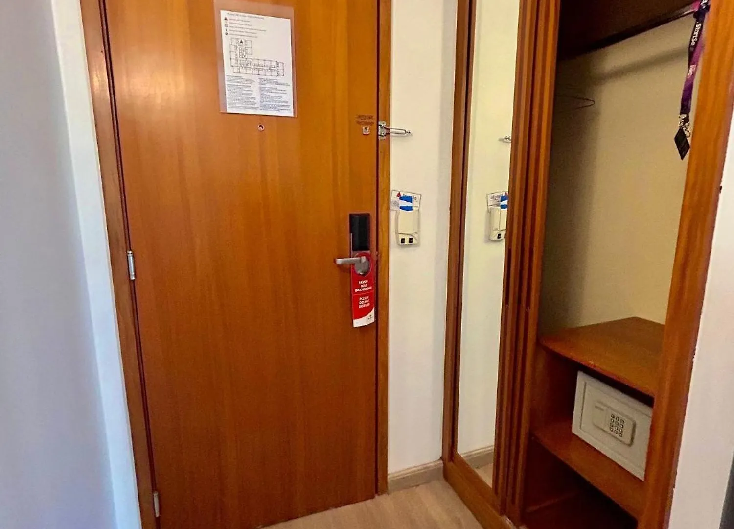 Hotel Live & Lodge - Borges Lagoa 1179 - Uh1003 圣保罗